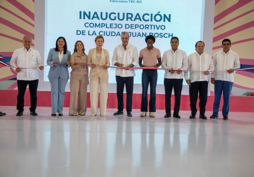 Paliza enfatizó los avances en las condiciones de vida de los habitantes de Ciudad Juan Bosch y reafirmó que la gestión gubernamental está centrada en la ciudadanía.