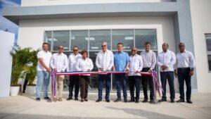Presidente Abinader entrega nueva sede administrativa de la OMSA y revisa obra judicial en SDO