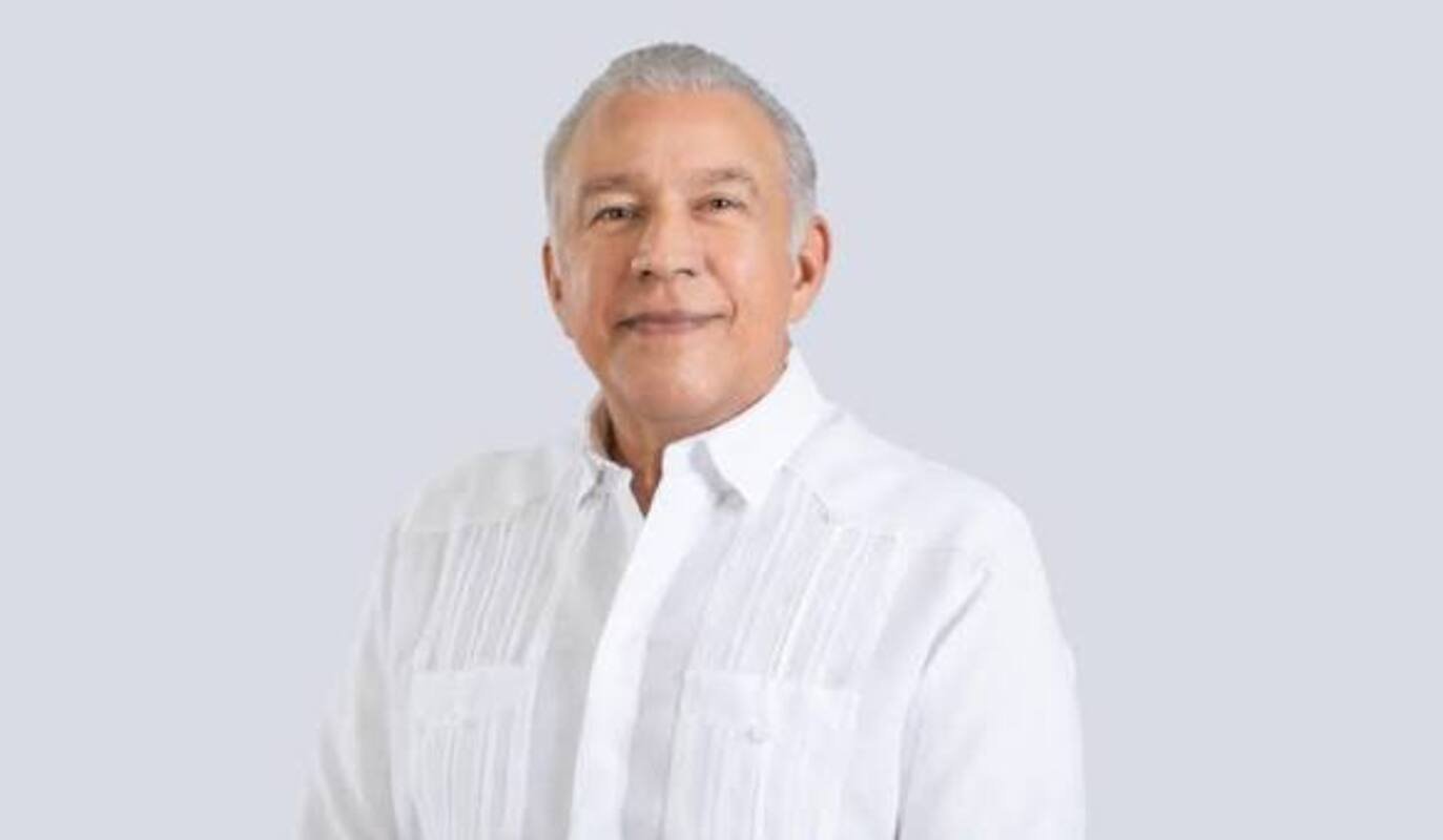 Presidente Luis Abinader instruye ampliación de la autopista Ramón Cáceres en Moca.