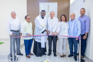 Gobierno inaugura capilla El Buen Pastor en San Juan