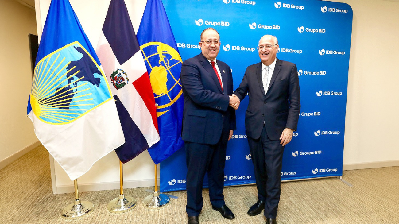 Magín Díaz representó a la República Dominicana en las Reuniones de Primavera 2026 del FMI y el Banco Mundial, con encuentros con el BID, el Tesoro de Estados Unidos, bancos de inversión y agencias calificadoras en medio de la crisis internacional.