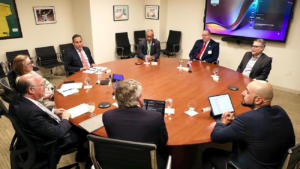 Magín Díaz durante agenda de reuniones con FMI, Banco Mundial y BID en Washington
