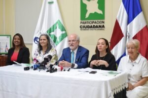 Representantes de Participación Ciudadana presentan un informe sobre retrasos judiciales en el caso Jean Alain.