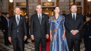 Abinader participa en cena oficial en Costa Rica