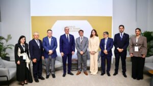 Presidente Luis Abinader regresa al país tras agenda oficial en Panamá y Guyana.
